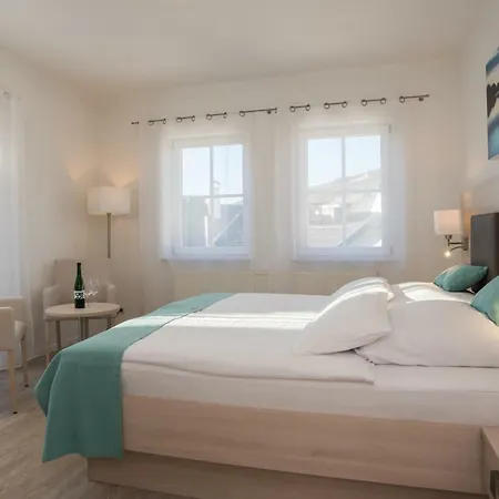 Enjoy Ruedesheim 招待所